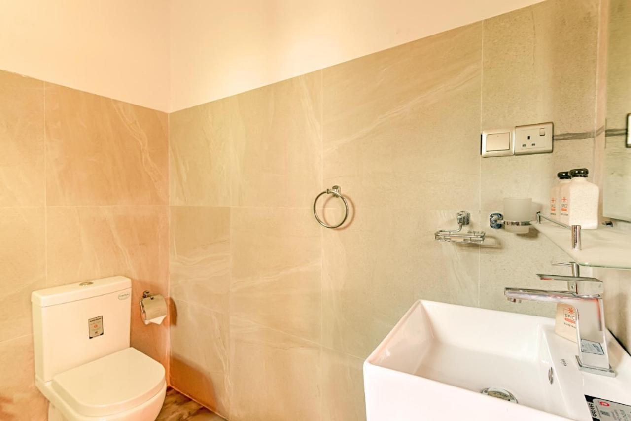 Spice Ella Hotel Luaran gambar