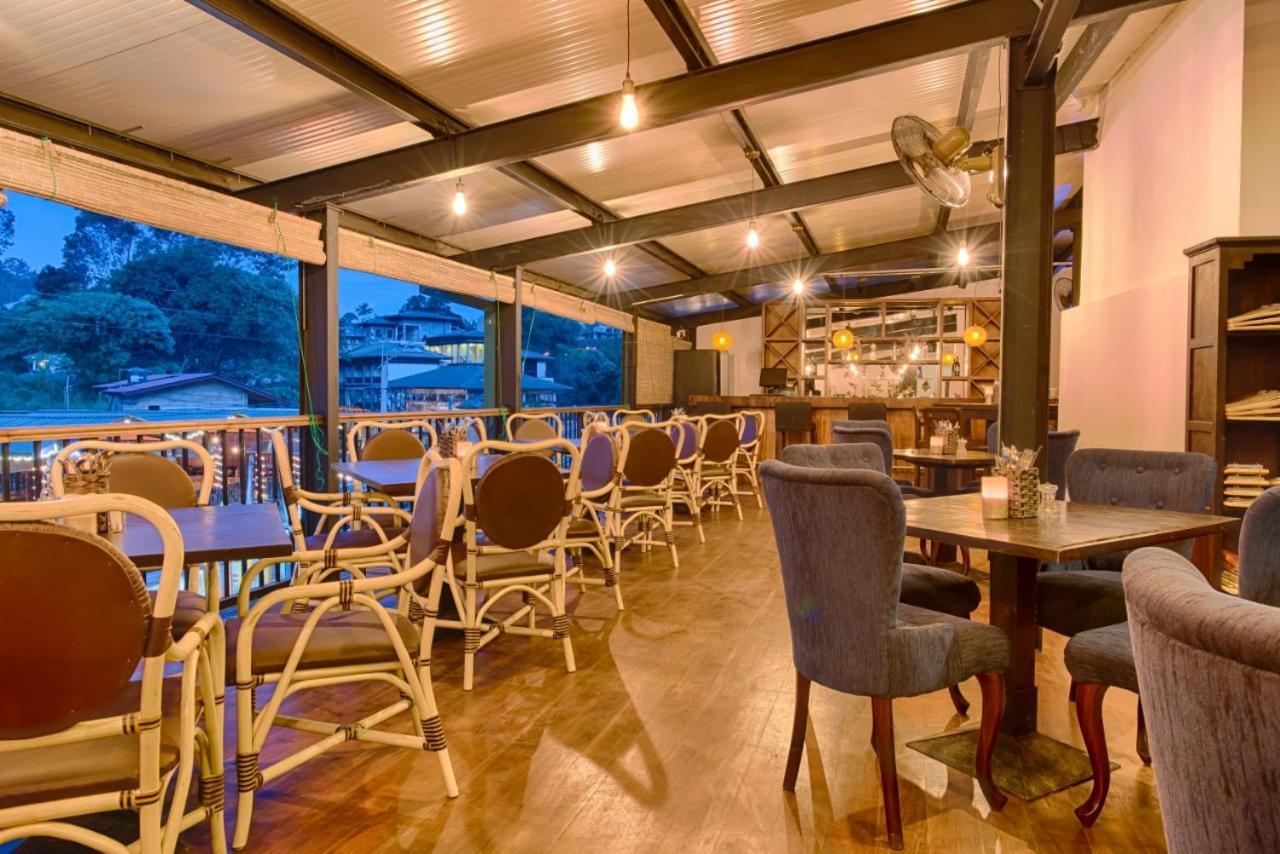 Spice Ella Hotel Luaran gambar