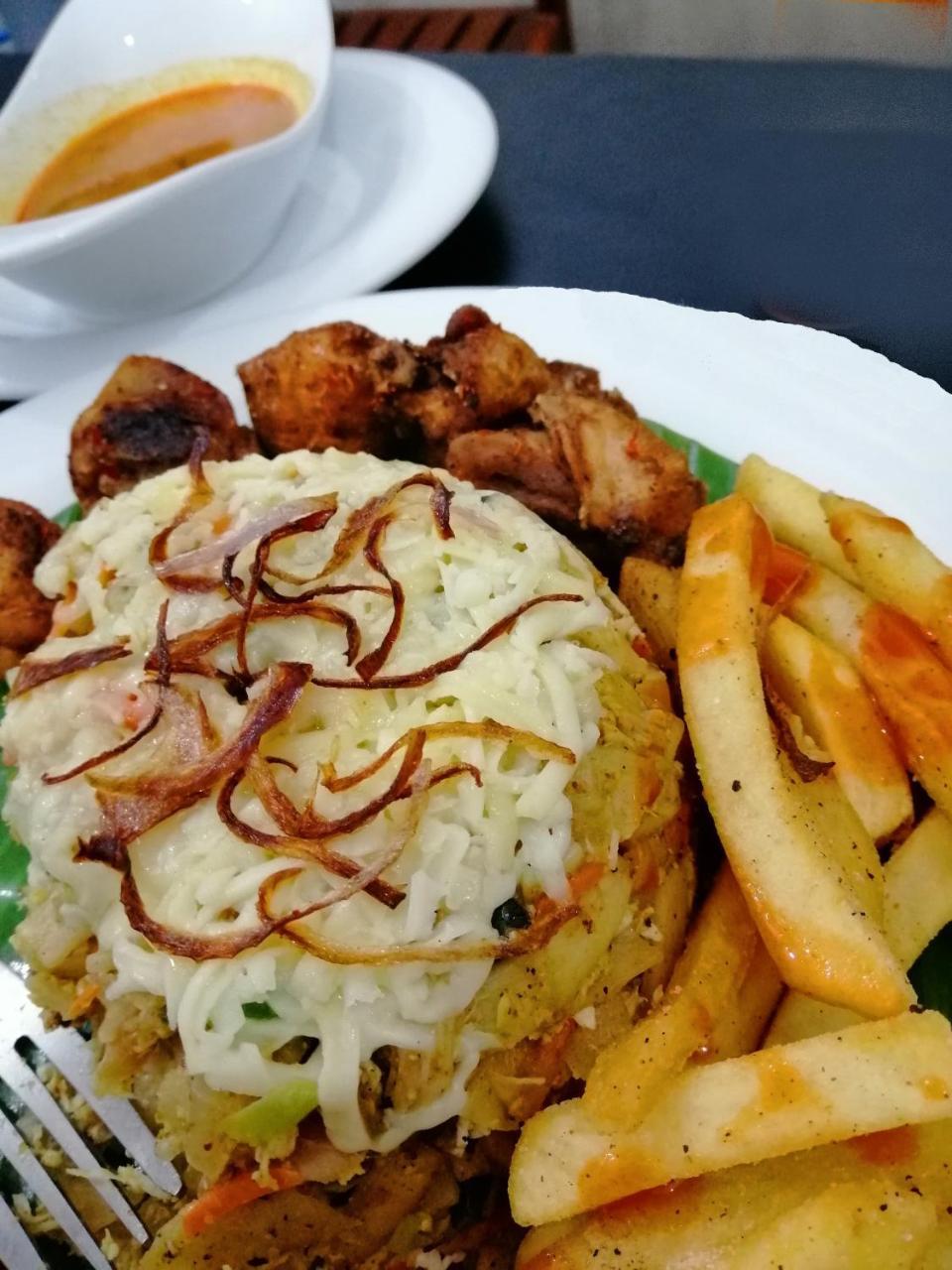 Spice Ella Hotel Luaran gambar