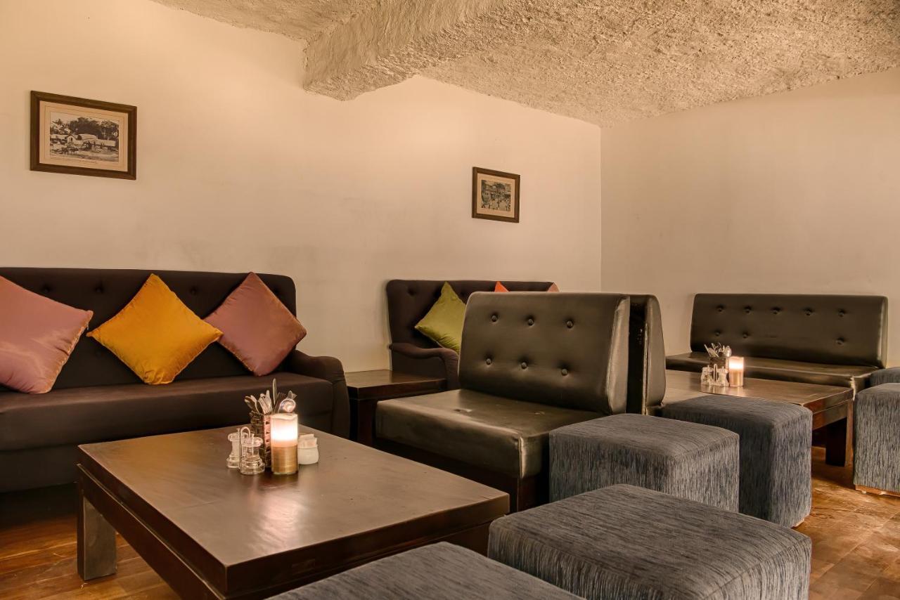 Spice Ella Hotel Luaran gambar