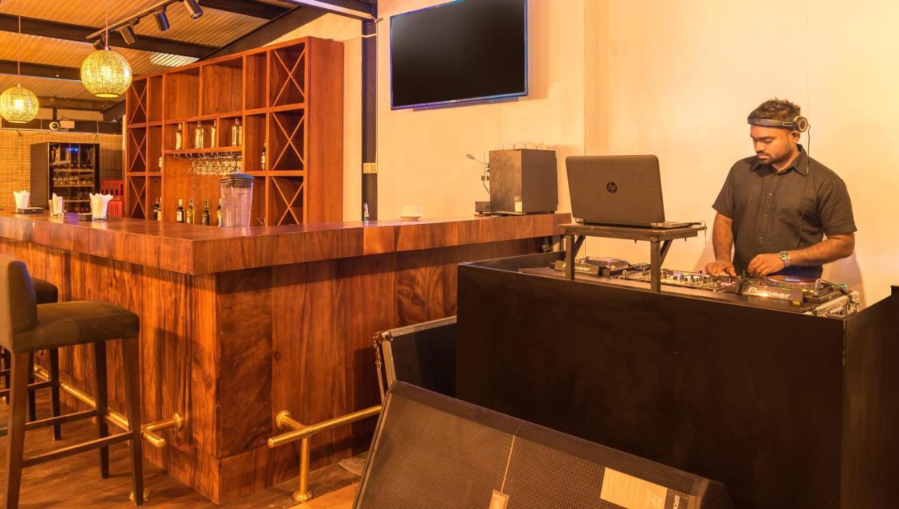 Spice Ella Hotel Luaran gambar