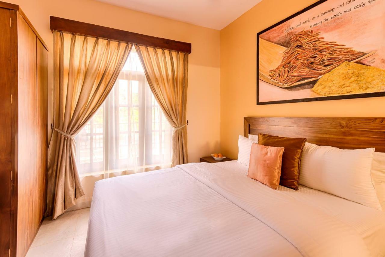 Spice Ella Hotel Luaran gambar